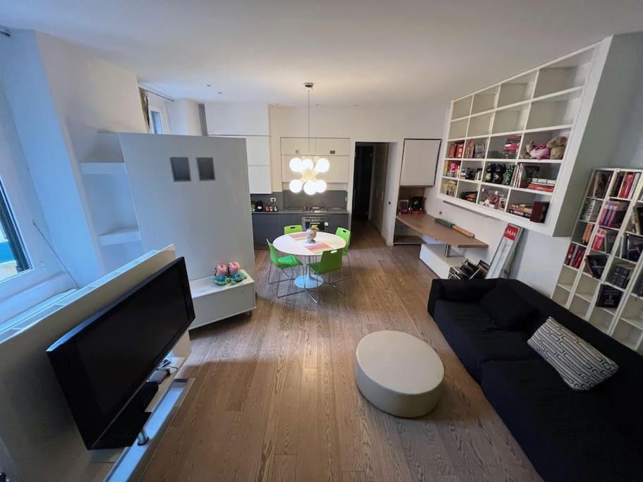 Appartement Il Monoscopio / The Monoscope - 73mq @ Porta Venezia / Center *