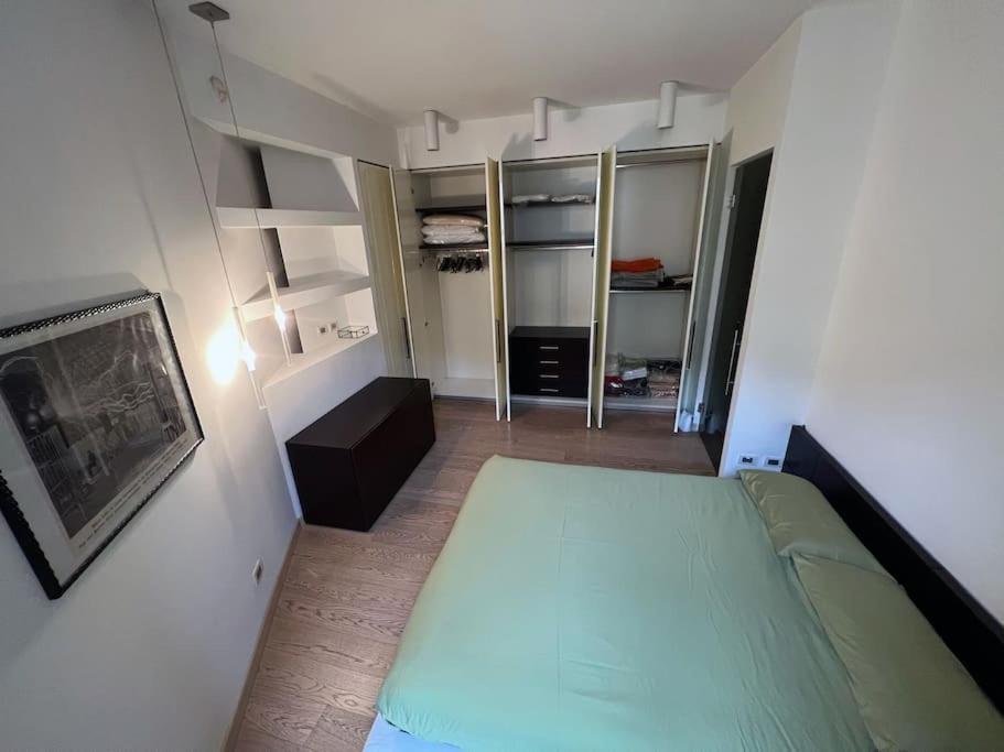 Apartment Il Monoscopio / The Monoscope - 73mq @ Porta Venezia / Center Mailand